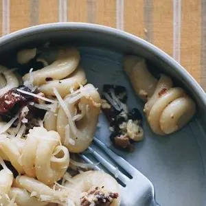 Nut-Free Shellfish-Free Scrambled Egg Pasta — Italian recipe