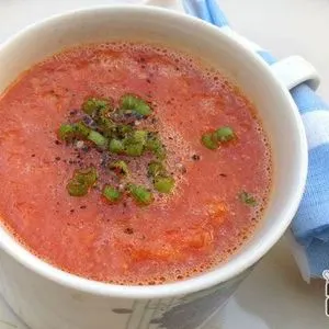 Vegetarian Nut-Free Tomato Soup — American recipe