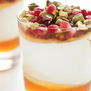 Vegetarian Gluten-Free Yogurt Dessert with Pomegranate, Pistachios, and Honey — American recipe