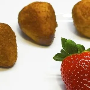 Vegetarian Dairy-Free Dairy-free Strawberry fritters — American recipe