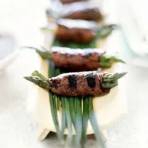 Dairy-Free Nut-Free Beef and Asparagus Negimaki — Japanese recipe