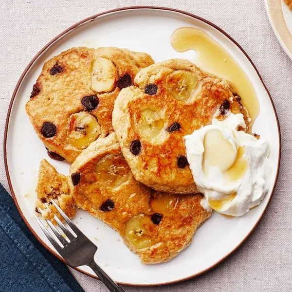 Vegetarian Nut-Free Vegan Banana-Oat Pancakes — American recipe