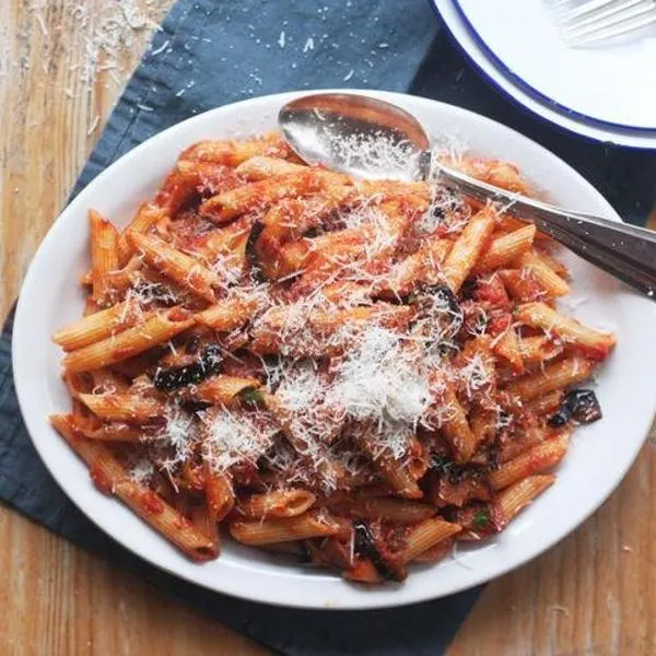Vegetarian Nut-Free Pasta Alla Norma (Eggplant And Tomato Pasta) — Italian recipe