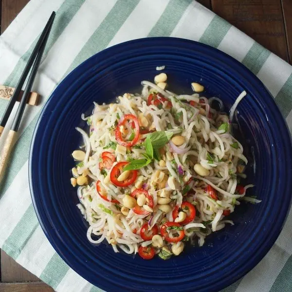 Gluten-Free Dairy-Free Spicy Thai Kohlrabi Salad — South east asian recipe