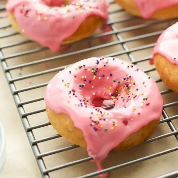Vegetarian Gluten-Free Gluten Free: Baked Raspberry Doughnuts — American recipe