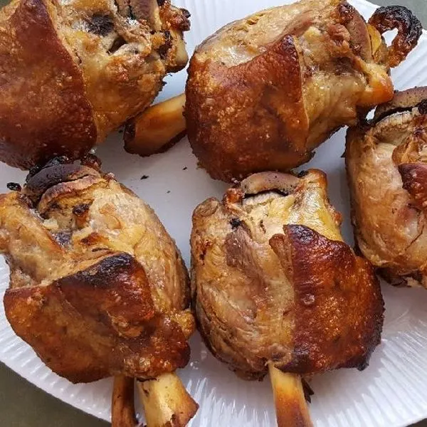 Gluten-Free Dairy-Free Pork knuckle — American recipe
