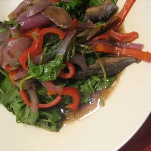 Vegan Vegetarian Wilted Spinach Salad — American recipe
