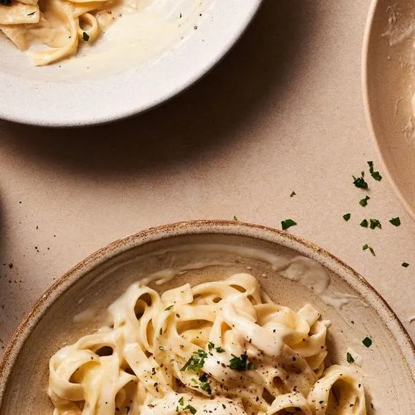 Nut-Free Shellfish-Free Creamy garlic pasta — Italian recipe