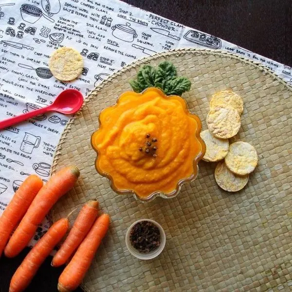 Vegan Vegetarian AIP Carrot & Ginger Soup (Paleo & Dairy Free) — American recipe