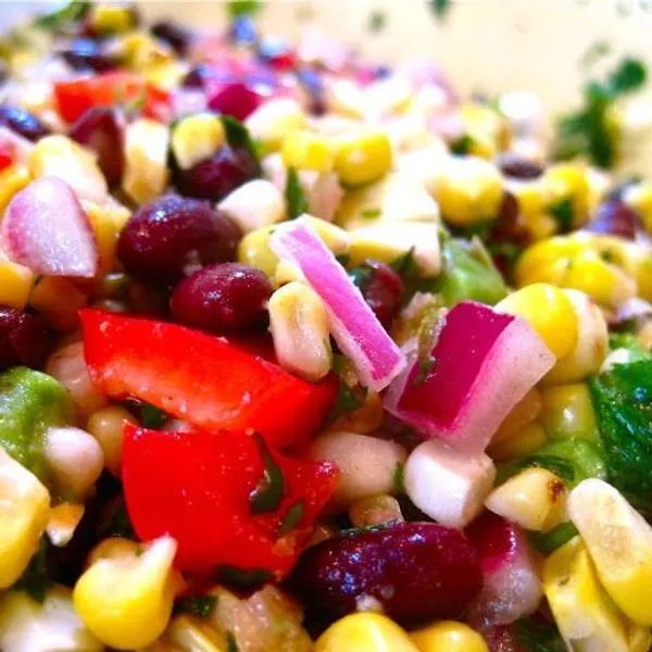 Vegan Vegetarian Southwestern Corn and Avocado Salad — American recipe