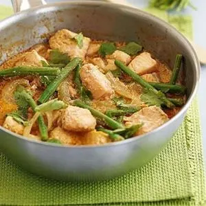 Gluten-Free Dairy-Free Red Thai salmon curry — South east asian recipe
