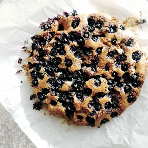 Vegetarian Nut-Free Lemon, Blueberry and Almond Cake (gluten free) — French recipe