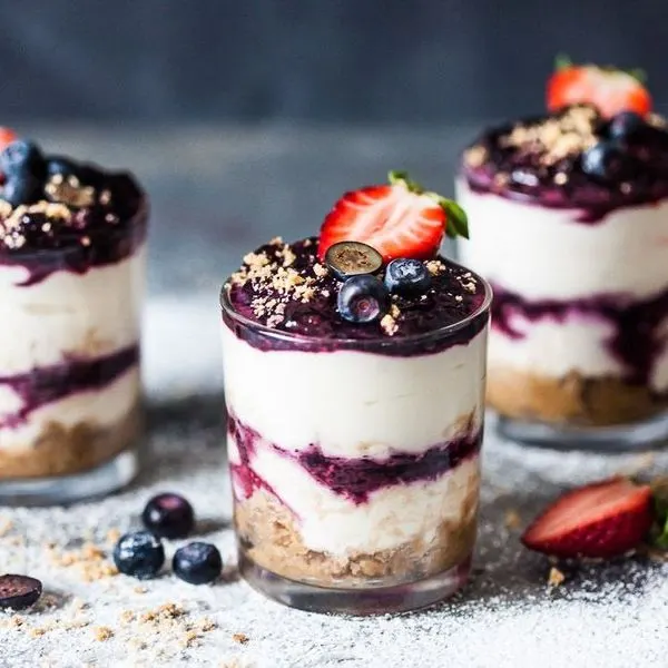 Nut-Free Shellfish-Free No Bake Blueberry Dessert — British recipe