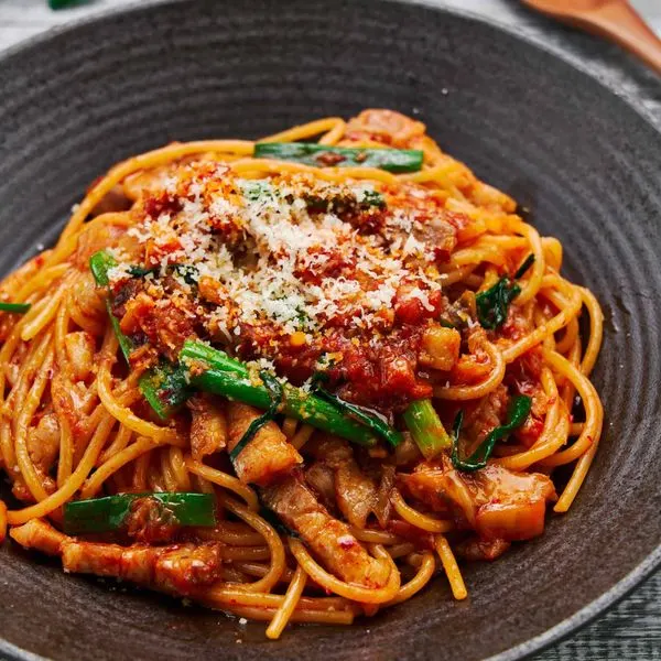 Nut-Free Shellfish-Free Pork & Kimchi Pasta — Korean recipe