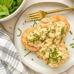 Dairy-Free Nut-Free Vegan Biscuits and Tempeh Sausage Gravy Recipe — American recipe