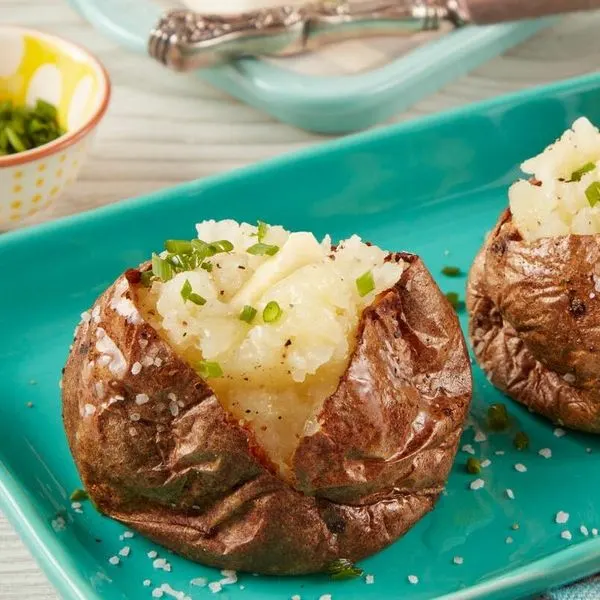 Vegetarian Gluten-Free Air Fryer Baked Potato — American recipe