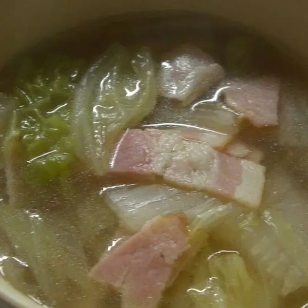 Gluten-Free Dairy-Free Super Simple Chinese Cabbage and Ginger Soup — Chinese recipe