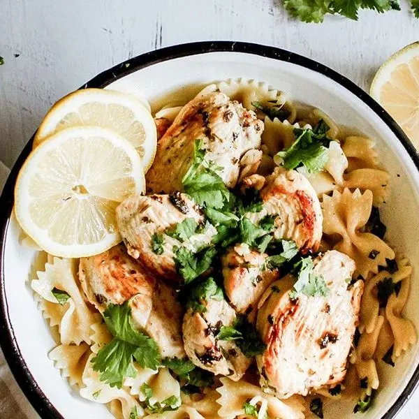 Gluten-Free Dairy-Free Lemon and herbs chicken — American recipe