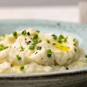 Vegetarian Gluten-Free Simple Mashed Cauliflower Recipe — American recipe