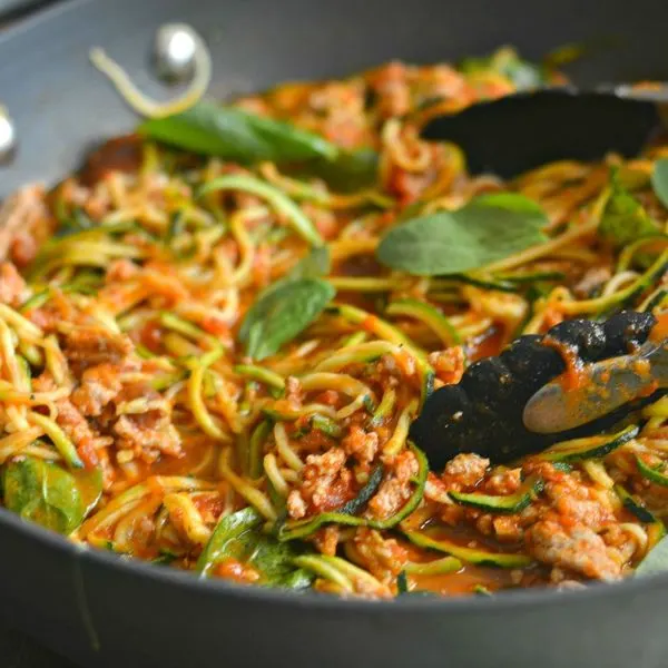 Gluten-Free Dairy-Free Turkey Spaghetti Zoodles — American recipe