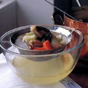 Gluten-Free Dairy-Free Chicken Stock — American recipe