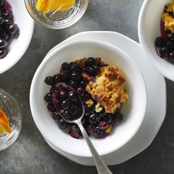 Vegetarian Gluten-Free Low-Carb Blueberry Cobbler — American recipe