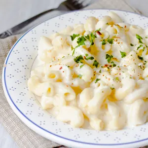 Vegetarian Nut-Free Creamy pasta — Italian recipe