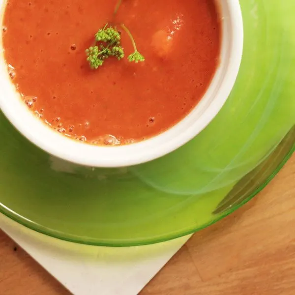 Vegetarian Gluten-Free Caprese Soup — Italian recipe