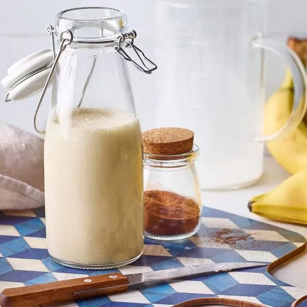 Vegetarian Gluten-Free Breakfast smoothie — American recipe
