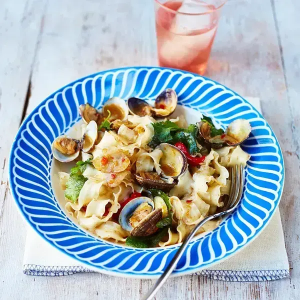 Dairy-Free Nut-Free Fried clams with Thai rice noodles — South east asian recipe