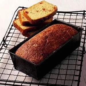 Vegetarian Nut-Free Gluten-free sundried tomato bread — American recipe