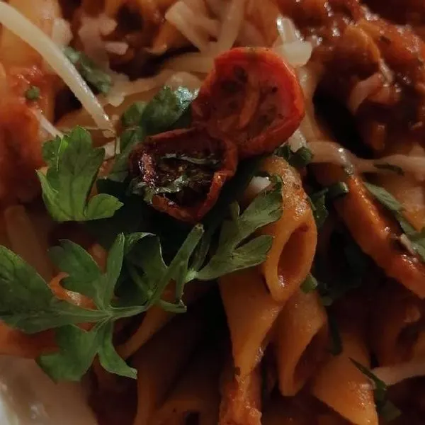 Dairy-Free Nut-Free Leftover mince with Pasta — Italian recipe