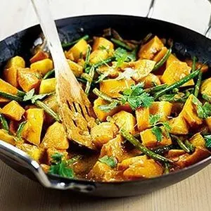 Vegan Vegetarian Thai squash & pineapple curry — South east asian recipe
