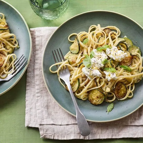 Vegetarian Nut-Free Zucchini pasta — Italian recipe