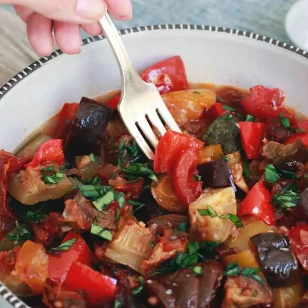 Vegan Vegetarian Slow-Cooker Ratatouille — French recipe