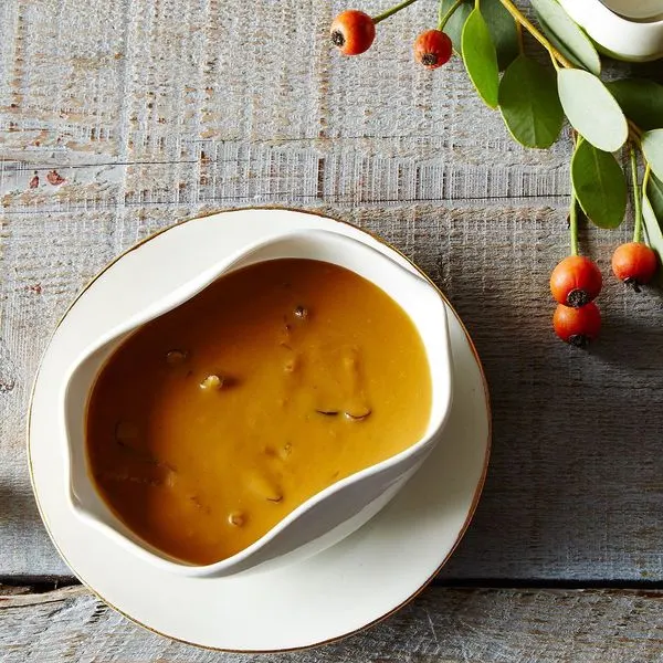 Vegetarian Nut-Free Vegetarian Mushroom Thyme Gravy — American recipe