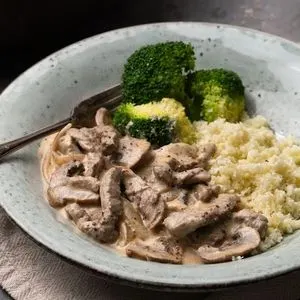 Nut-Free Shellfish-Free Comforting Keto Beef Stroganoff Recipe — Eastern europe recipe
