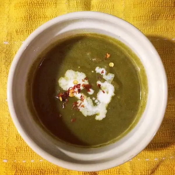 Gluten-Free Nut-Free Sorrel & Spinach Soup — British recipe