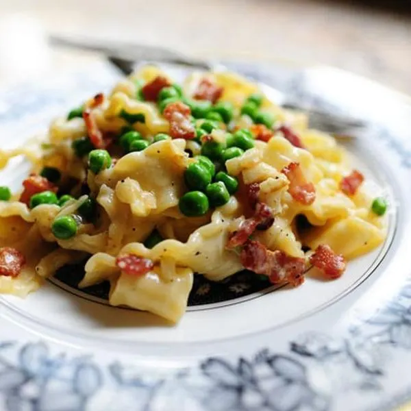 Nut-Free Shellfish-Free Pasta Carbonara — Italian recipe