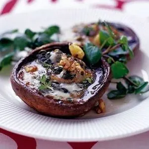 Vegetarian Gluten-Free Cheesy autumn mushrooms — British recipe