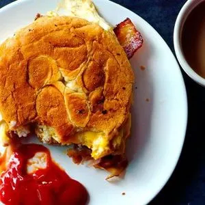 Nut-Free Shellfish-Free Classic Breakfast Sandwich Recipe — American recipe