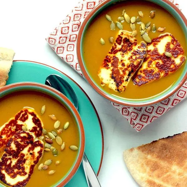 Vegetarian Gluten-Free Curried Butternut Squash Soup with Crispy Halloumi — Indian recipe