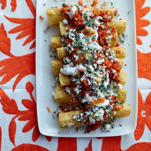 Vegan Vegetarian No-Bake Vegetarian Enchiladas — French recipe