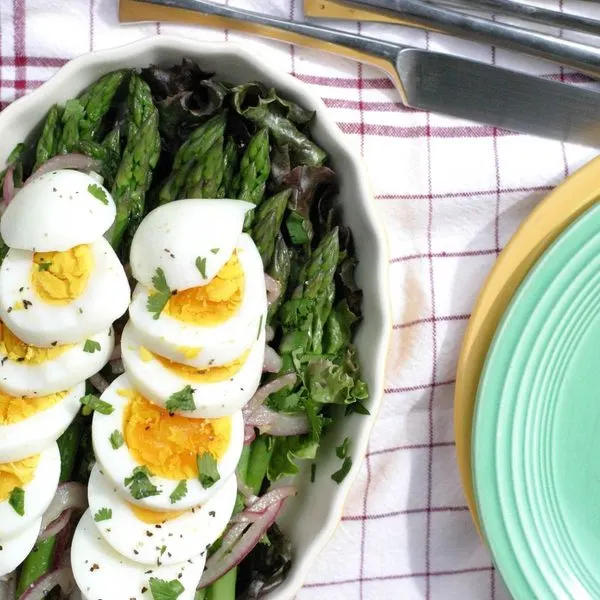 Vegetarian Gluten-Free Spring Asparagus Salad — American recipe