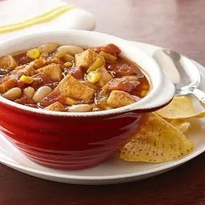 Gluten-Free Dairy-Free Slow cooker chicken and bean chili — American recipe