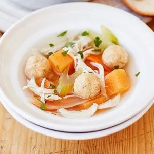 Nut-Free Shellfish-Free Chicken matzo ball soup — Eastern europe recipe