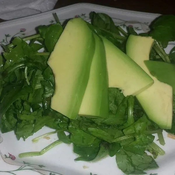 Vegan Vegetarian Green Salad With Avocado — American recipe