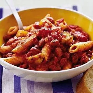 Vegetarian Nut-Free Beany pasta pot — Italian recipe