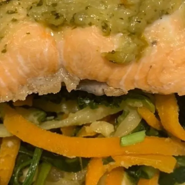 Gluten-Free Dairy-Free Thai salmon with noodles — South east asian recipe