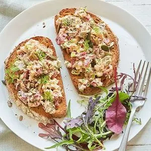Vegetarian Nut-Free Beetroot egg salad tartine — American recipe